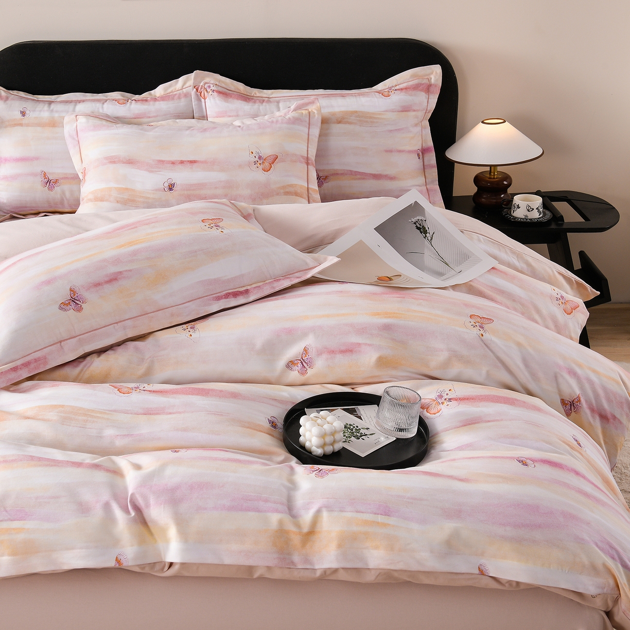 91家纺网 家纺一手货源 找家纺 金昱纺 2025新款法式加厚全棉纯棉磨毛四件套 星河蝶影-粉