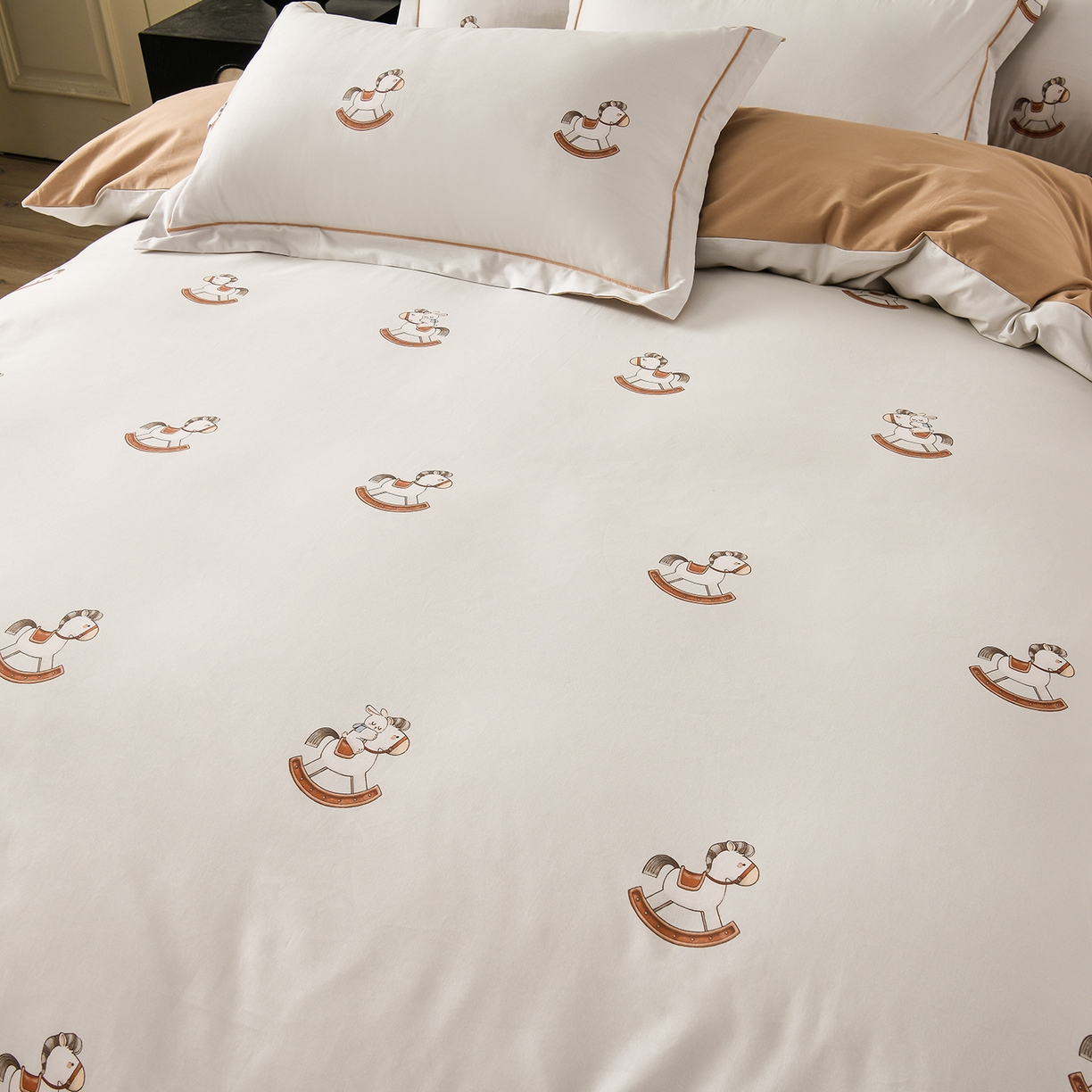 91家纺网 家纺一手货源 找家纺 金昱纺 2025新款法式加厚全棉纯棉磨毛四件套 摇摇马