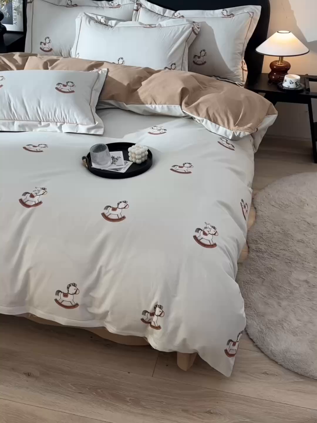 91家纺网 家纺一手货源 找家纺 金昱纺 2025新款法式加厚全棉纯棉磨毛四件套 摇摇马