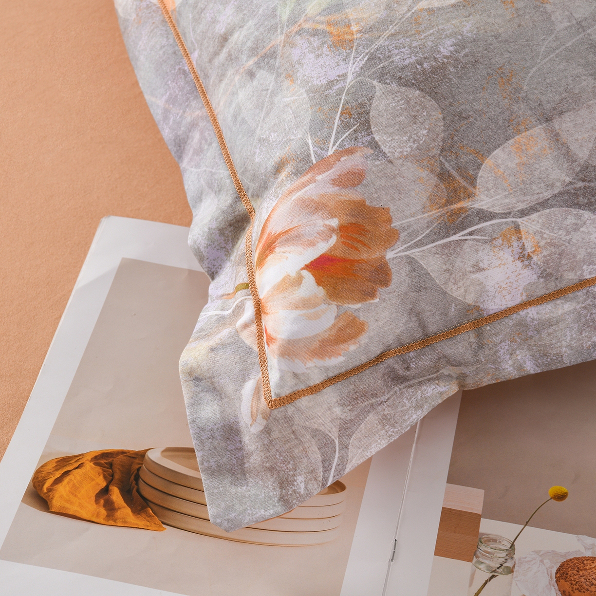 91家纺网 家纺一手货源 找家纺 金昱纺 2025新款法式加厚全棉纯棉磨毛四件套 羽翠韵-灰