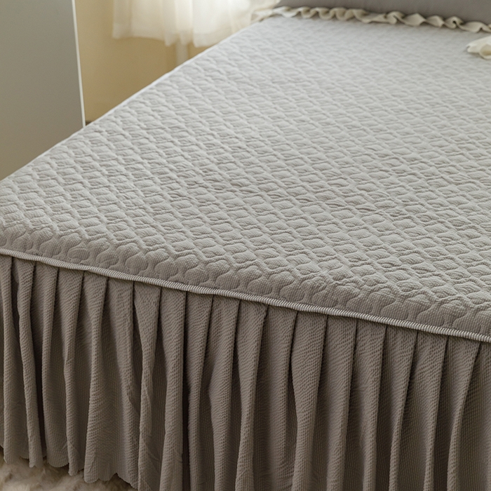 91家纺网 家纺一手货源 找家纺 （总）绒世界 2025新款四季款夹棉泡泡纱床裙床笠被套四件套系列