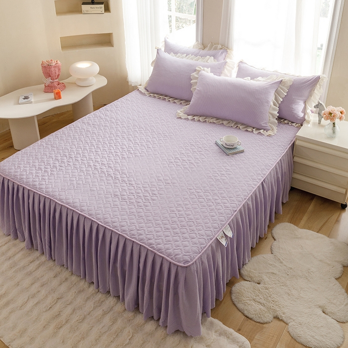 91家纺网 家纺一手货源 找家纺 绒世界 2025新款四季款夹棉泡泡纱床裙床笠被套四件套系列 紫色