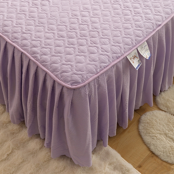 91家纺网 家纺一手货源 找家纺 绒世界 2025新款四季款夹棉泡泡纱床裙床笠被套四件套系列 紫色