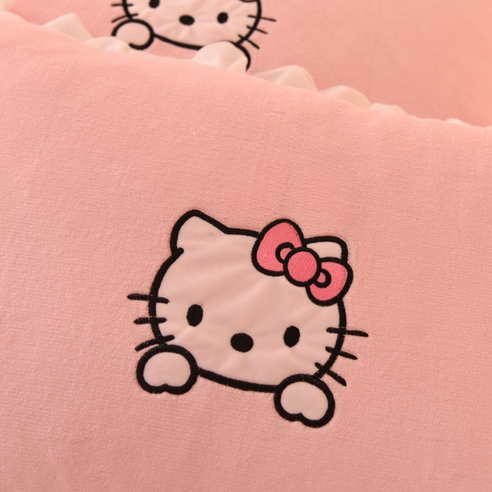 91家纺网 家纺一手货源 找家纺 丝印良品 2025新款高端牛奶绒卡通刺绣牛奶绒四件套 kiss猫-粉