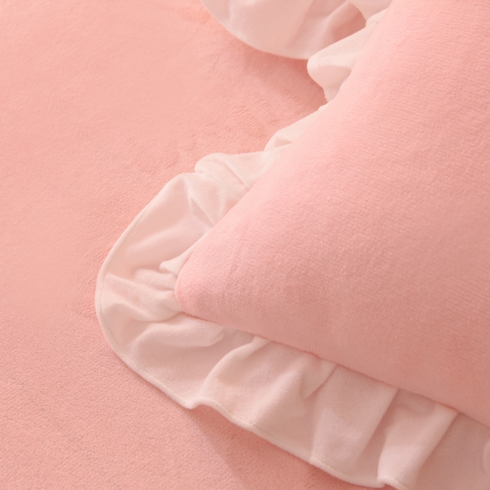 91家纺网 家纺一手货源 找家纺 丝印良品 2025新款高端牛奶绒卡通刺绣牛奶绒四件套 kiss猫-粉