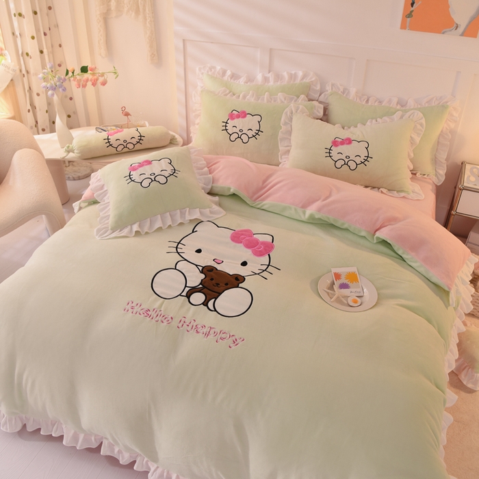 91家纺网 家纺一手货源 找家纺 丝印良品 2025新款高端牛奶绒卡通刺绣牛奶绒四件套 可爱猫-抹茶拼粉