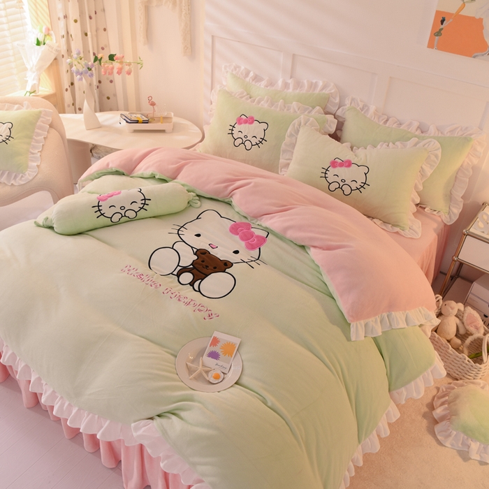 91家纺网 家纺一手货源 找家纺 丝印良品 2025新款高端牛奶绒卡通刺绣牛奶绒四件套 可爱猫-抹茶拼粉