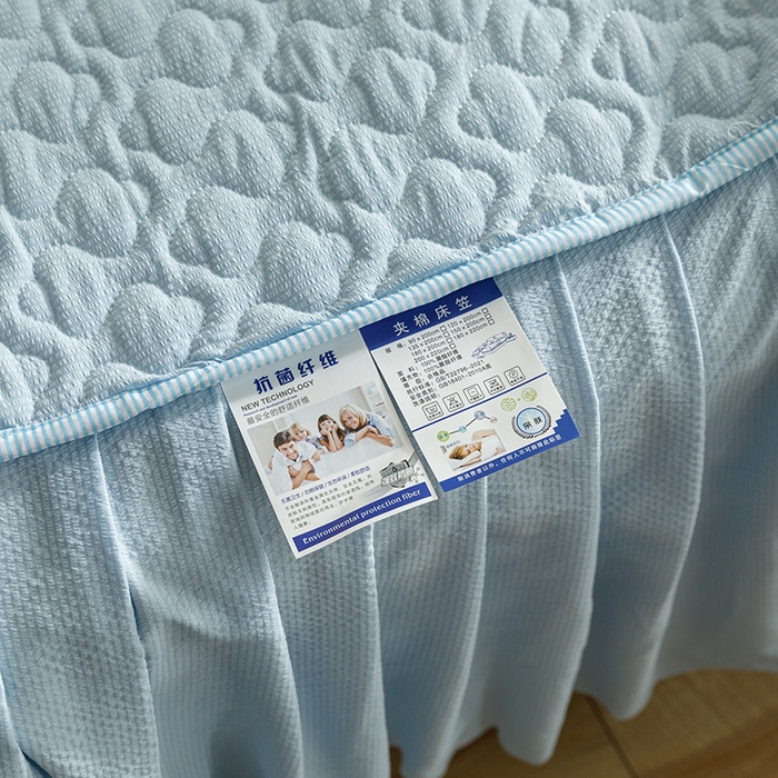 91家纺网 家纺一手货源 找家纺 丝印良品 2025新款四季款夹棉泡泡纱床裙床笠被套四件套系列 慕蓝