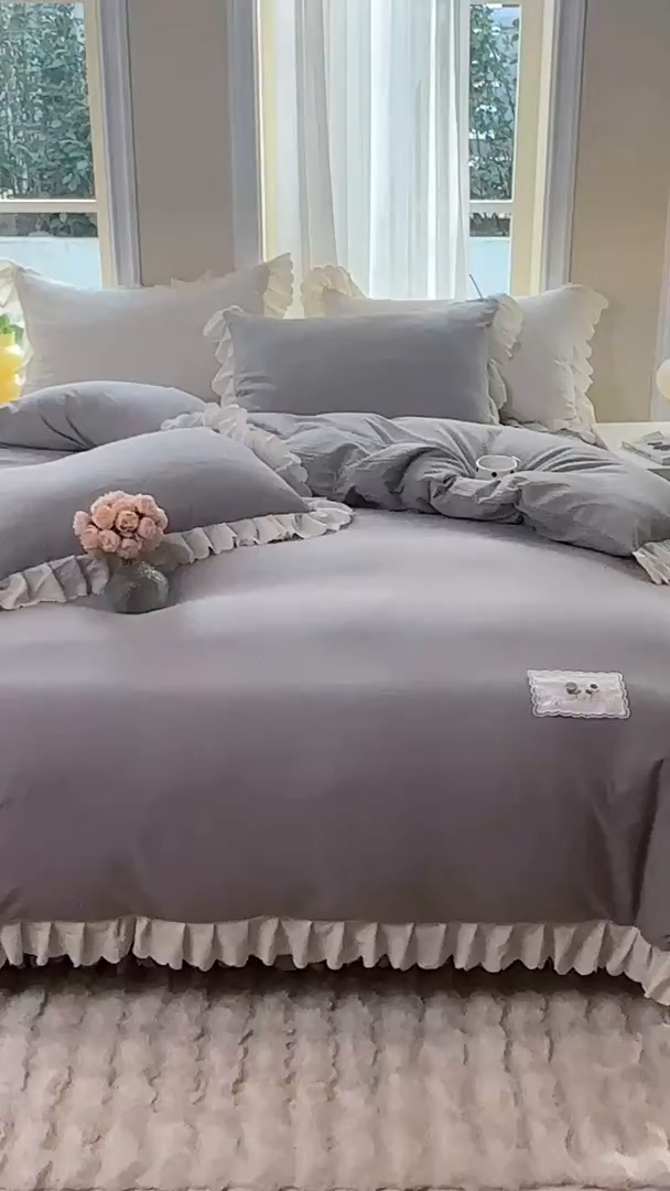 91家纺网 家纺一手货源 找家纺 丝印良品 2025新款四季款夹棉泡泡纱床裙床笠被套四件套系列 浅灰