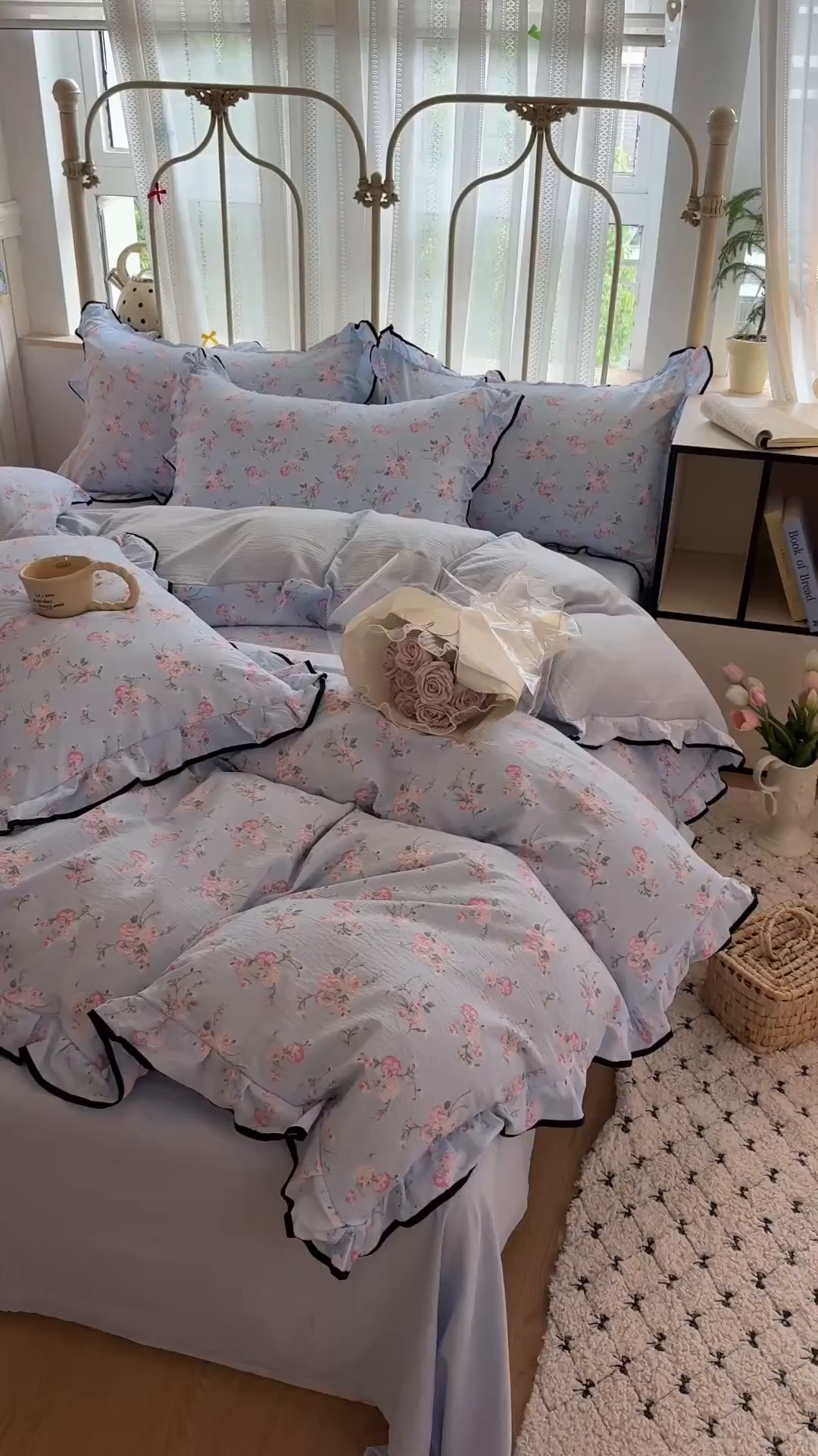 91家纺网 家纺一手货源 找家纺 森璐家纺 2025新款云感皱皱双层纱黑色包边四件套 黑边-蓝溪