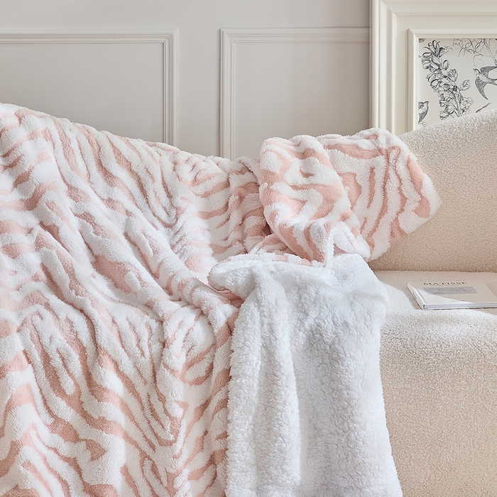 91家纺网 家纺一手货源 找家纺 （总）缘生活 2025新款阳离子斑马纹羊羔绒毛毯