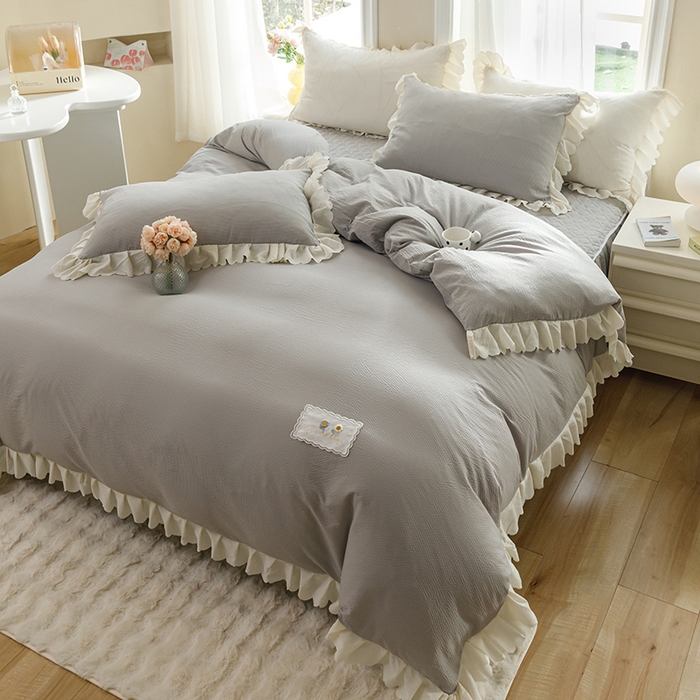 91家纺网 家纺一手货源 找家纺 （总）绒世界 2025新款四季款夹棉泡泡纱床裙床笠被套四件套系列