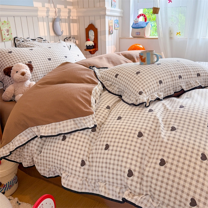 91家纺网 家纺一手货源 找家纺 森璐家纺 2025新款云感皱皱双层纱黑色包边四件套 黑边-心格