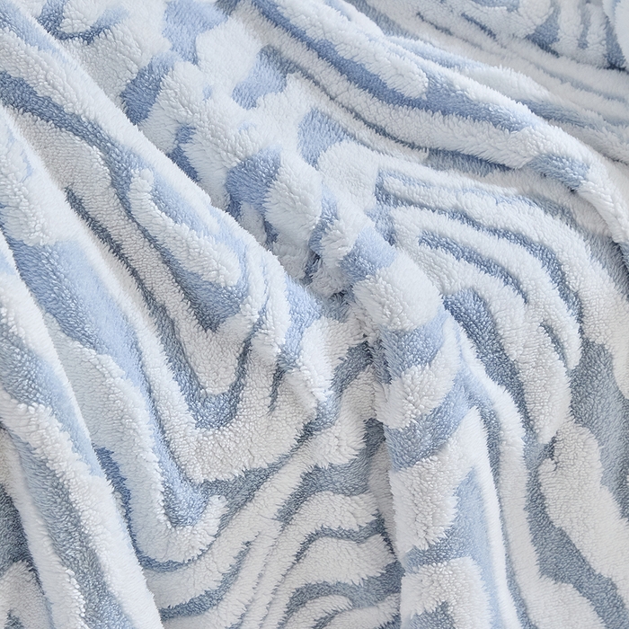 91家纺网 家纺一手货源 找家纺 缘生活 2025新款阳离子斑马纹羊羔绒毛毯 斑马纹绒毛毯-蓝色
