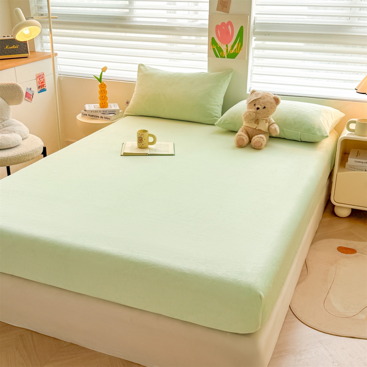 91家纺网 家纺一手货源 找家纺 （总）雯豆家纺 2025新款单层高克重牛奶绒纯色床笠素色床垫保护套