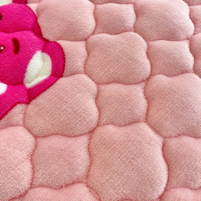 91家纺网 家纺一手货源 找家纺 索弗莱家纺 2025新款全消光牛奶绒床垫可水洗机洗床护垫 可爱熊