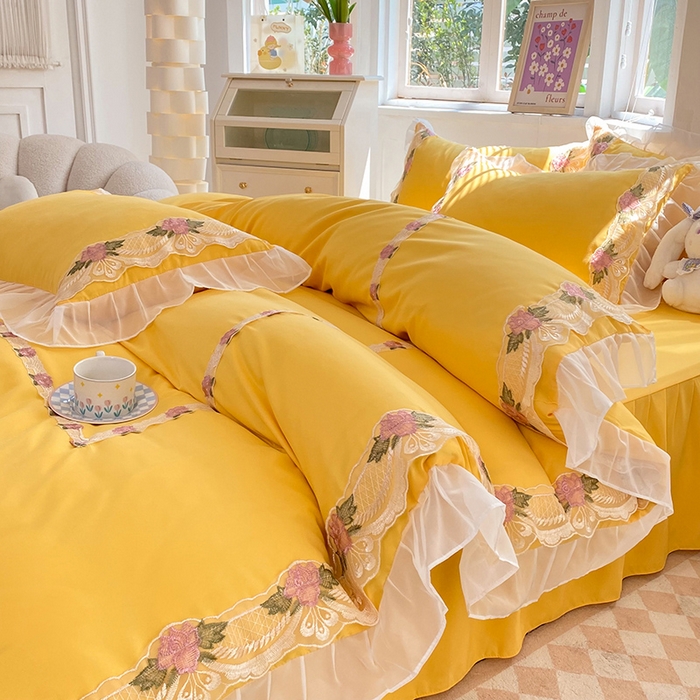 91家纺网 家纺一手货源 找家纺 后庭寝室 2025新款韩版雪纺磨毛蕾丝纯色床裙四件套-遇见公主 遇见公主-金黄