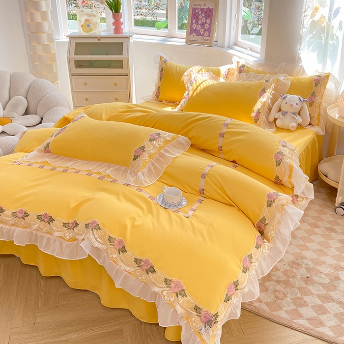 91家纺网 家纺一手货源 找家纺 后庭寝室 2025新款韩版雪纺磨毛蕾丝纯色床裙四件套-遇见公主 遇见公主-金黄