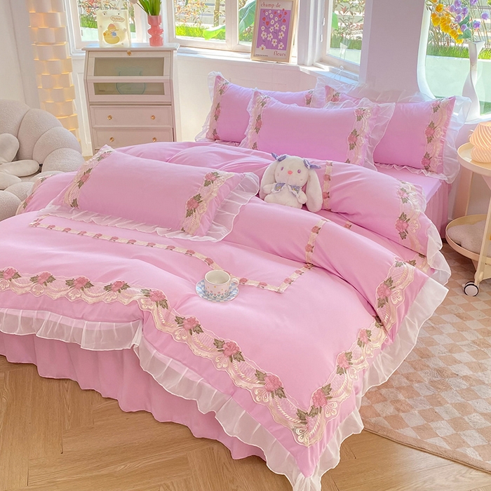 91家纺网 家纺一手货源 找家纺 后庭寝室 2025新款韩版雪纺磨毛蕾丝纯色床裙四件套-遇见公主 遇见公主-粉色