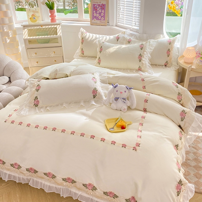 91家纺网 家纺一手货源 找家纺 后庭寝室 2025新款韩版雪纺磨毛蕾丝纯色床裙四件套-遇见公主 遇见公主-米色