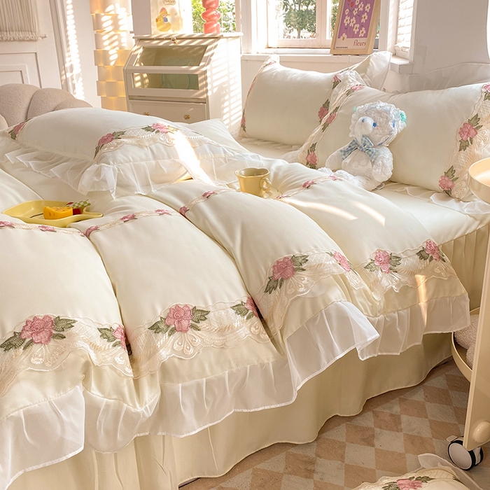 91家纺网 家纺一手货源 找家纺 后庭寝室 2025新款韩版雪纺磨毛蕾丝纯色床裙四件套-遇见公主 遇见公主-米色