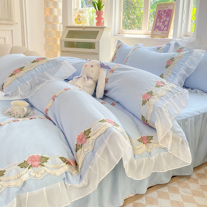 91家纺网 家纺一手货源 找家纺 后庭寝室 2025新款韩版雪纺磨毛蕾丝纯色床裙四件套-遇见公主 遇见公主-浅蓝