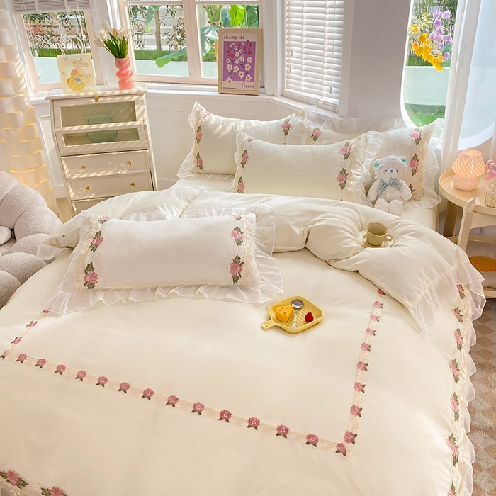 91家纺网 家纺一手货源 找家纺 后庭寝室 2025新款韩版雪纺磨毛蕾丝纯色床裙四件套-遇见公主 遇见公主-米色