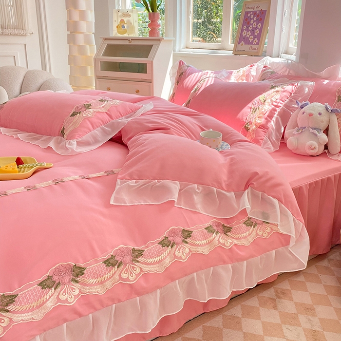 91家纺网 家纺一手货源 找家纺 后庭寝室 2025新款韩版雪纺磨毛蕾丝纯色床裙四件套-遇见公主 遇见公主-粉玉