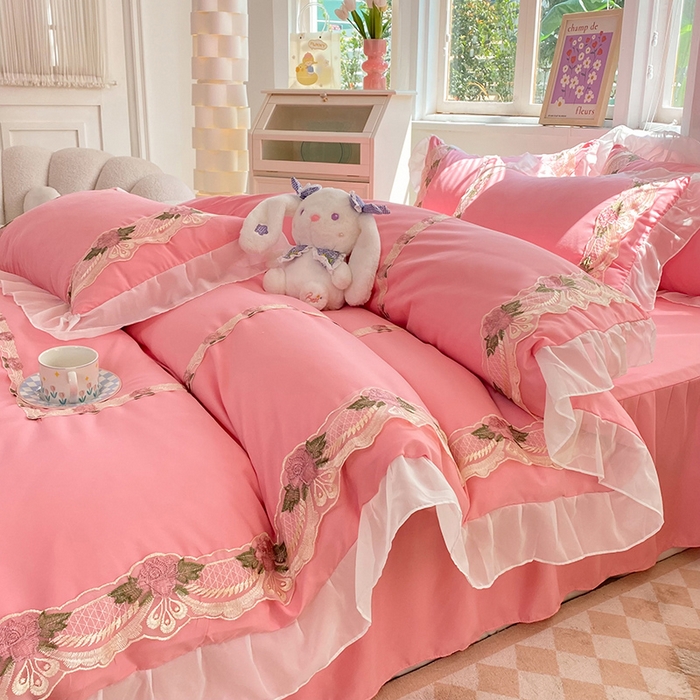 91家纺网 家纺一手货源 找家纺 后庭寝室 2025新款韩版雪纺磨毛蕾丝纯色床裙四件套-遇见公主 遇见公主-粉玉