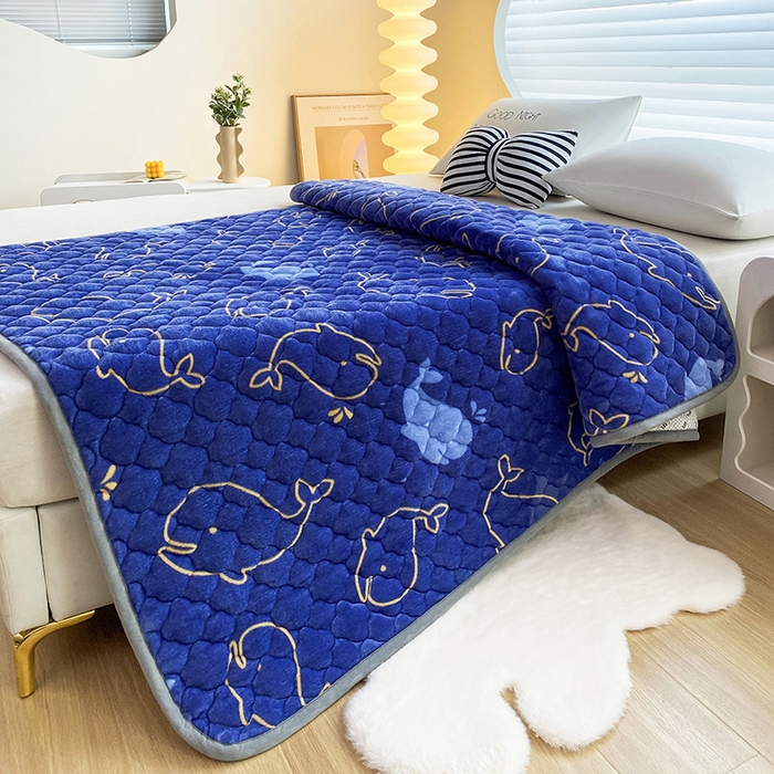 91家纺网 家纺一手货源 找家纺 索弗莱家纺 2025新款全消光牛奶绒床垫可水洗机洗床护垫 鲸鱼