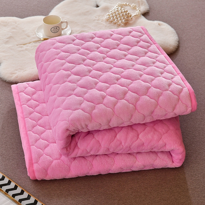 91家纺网 家纺一手货源 找家纺 索弗莱家纺 2025新款全消光牛奶绒床垫可水洗机洗床护垫 粉色