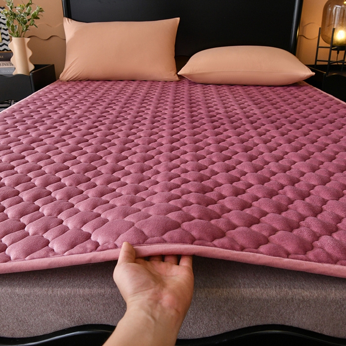 91家纺网 家纺一手货源 找家纺 索弗莱家纺 2025新款全消光牛奶绒床垫可水洗机洗床护垫 豆沙