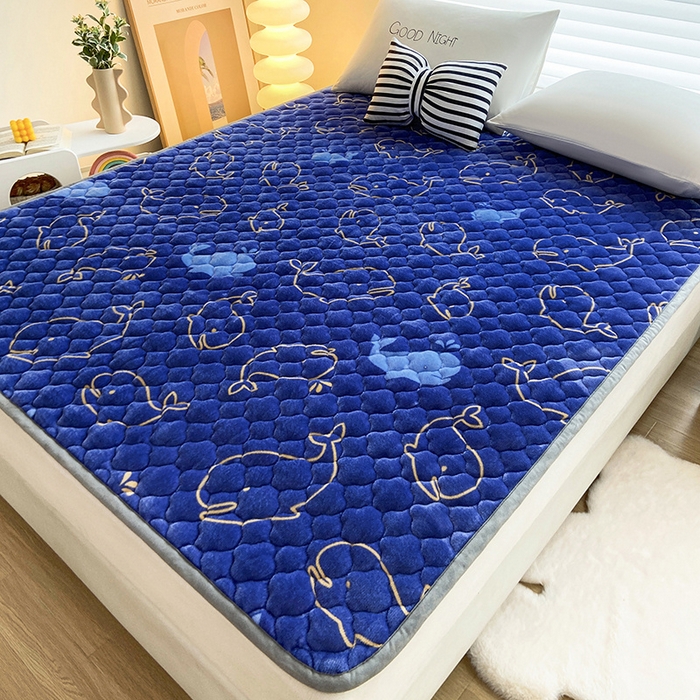 91家纺网 家纺一手货源 找家纺 索弗莱家纺 2025新款全消光牛奶绒床垫可水洗机洗床护垫 鲸鱼