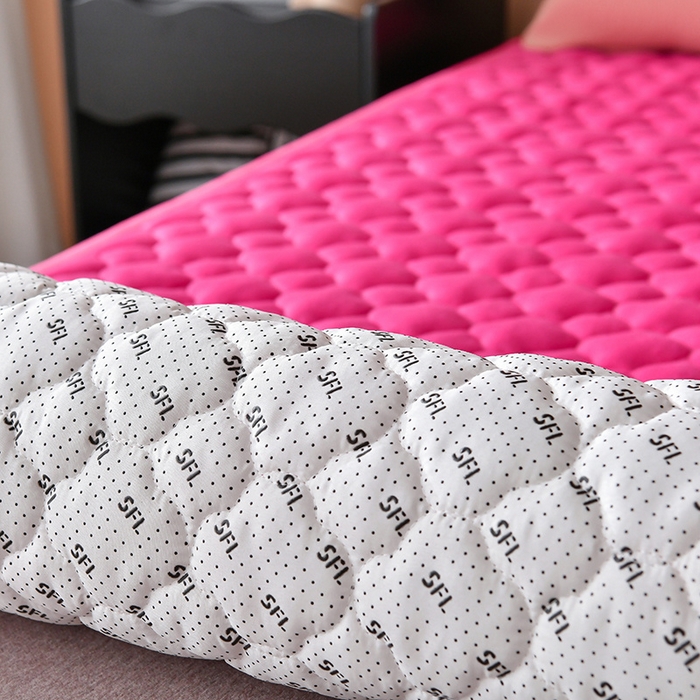 91家纺网 家纺一手货源 找家纺 索弗莱家纺 2025新款全消光牛奶绒床垫可水洗机洗床护垫 玫红