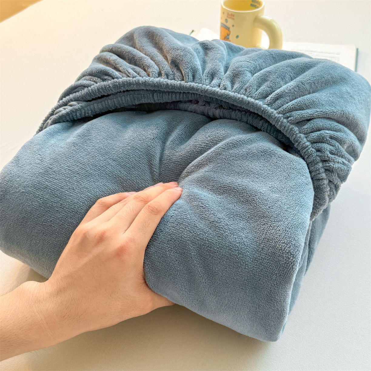 雯豆家纺 2025新款单层高克重牛奶绒纯色床笠素色床垫保护套 牛奶绒单层床笠-碧海蓝