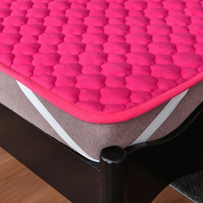 91家纺网 家纺一手货源 找家纺 索弗莱家纺 2025新款全消光牛奶绒床垫可水洗机洗床护垫 玫红