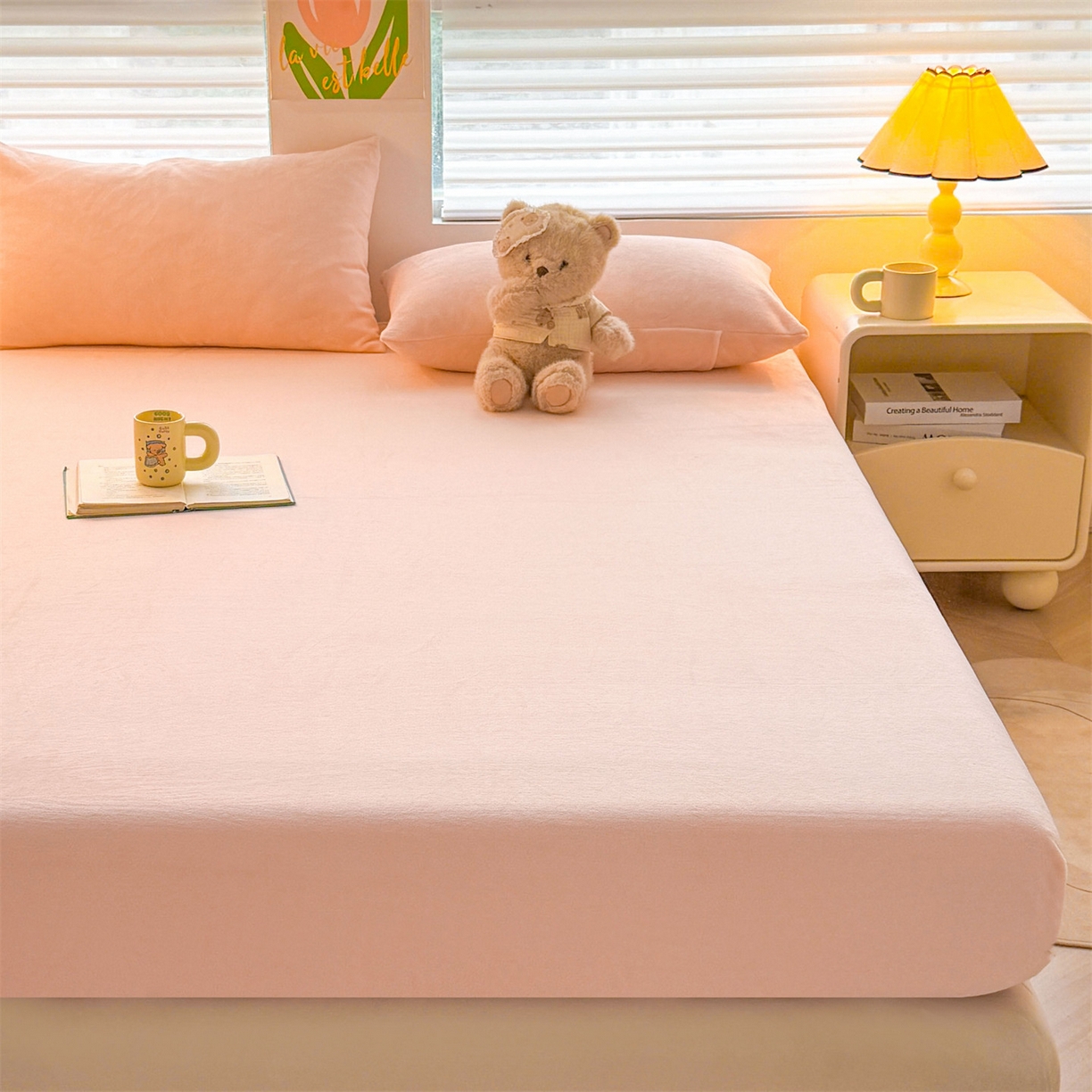 91家纺网 家纺一手货源 找家纺 雯豆家纺 2025新款单层高克重牛奶绒纯色床笠素色床垫保护套 牛奶绒单层床笠-嫩粉
