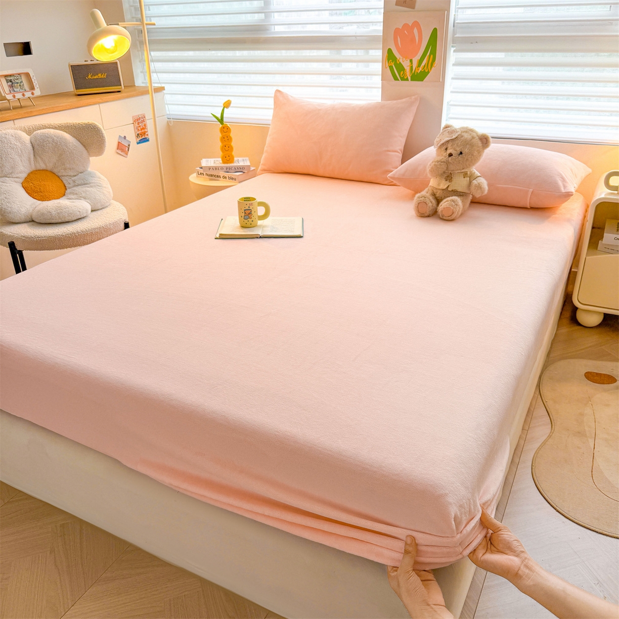 91家纺网 家纺一手货源 找家纺 雯豆家纺 2025新款单层高克重牛奶绒纯色床笠素色床垫保护套 牛奶绒单层床笠-嫩粉