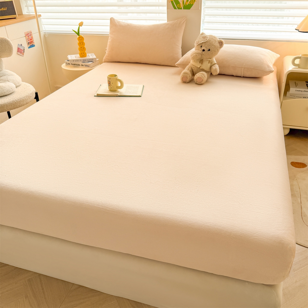 91家纺网 家纺一手货源 找家纺 雯豆家纺 2025新款单层高克重牛奶绒纯色床笠素色床垫保护套 牛奶绒单层床笠-山茶杏