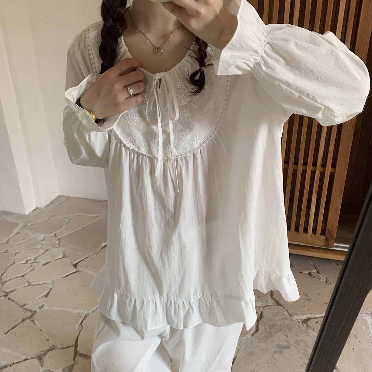 91家纺网 家纺一手货源 找家纺 （总）妍景家居生活馆 2025新款韩系田园风绣花圆领套装