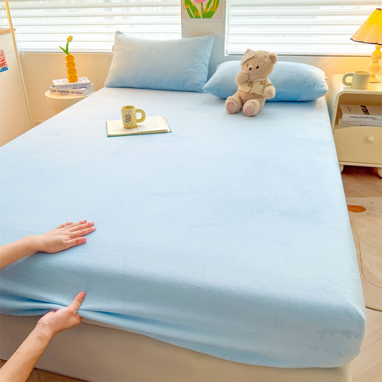 91家纺网 家纺一手货源 找家纺 雯豆家纺 2025新款单层高克重牛奶绒纯色床笠素色床垫保护套 牛奶绒单层床笠-天蓝