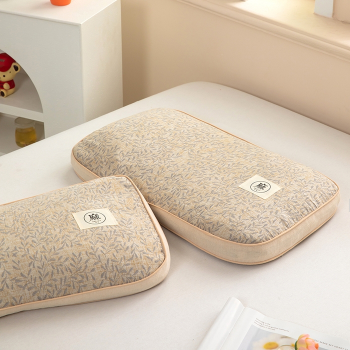 91家纺网 家纺一手货源 找家纺 梓依家纺 2025新款立体边款荞麦枕枕头枕芯 幸运草-咖色