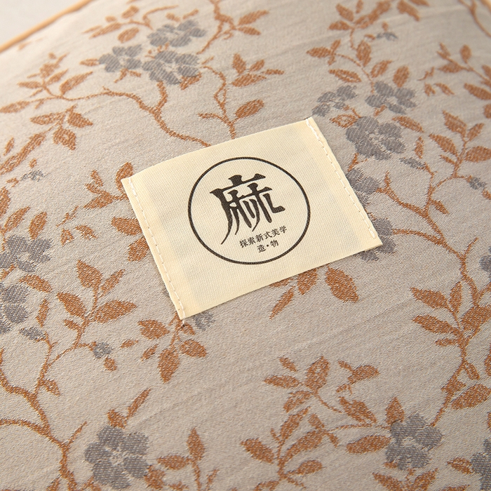 91家纺网 家纺一手货源 找家纺 梓依家纺 2025新款立体边款荞麦枕枕头枕芯 幸运草-灰色