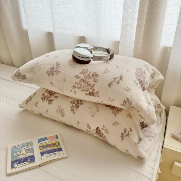 91家纺网 家纺一手货源 找家纺 （总）禧缘家纺（原梦想家）2025新款牛奶绒纯色印花双开口枕套