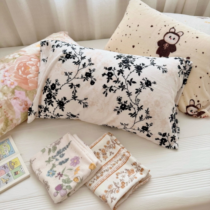 91家纺网 家纺一手货源 找家纺 （总）禧缘家纺（原梦想家）2025新款牛奶绒纯色印花双开口枕套