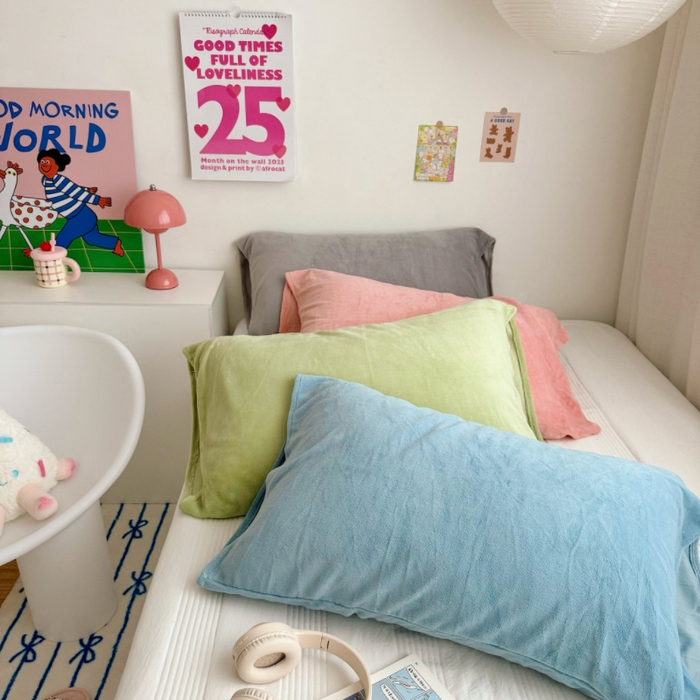 91家纺网 家纺一手货源 找家纺 禧缘家纺（原梦想家）2025新款牛奶绒纯色印花双开口枕套 粉色