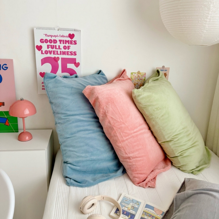 91家纺网 家纺一手货源 找家纺 禧缘家纺（原梦想家）2025新款牛奶绒纯色印花双开口枕套 粉色