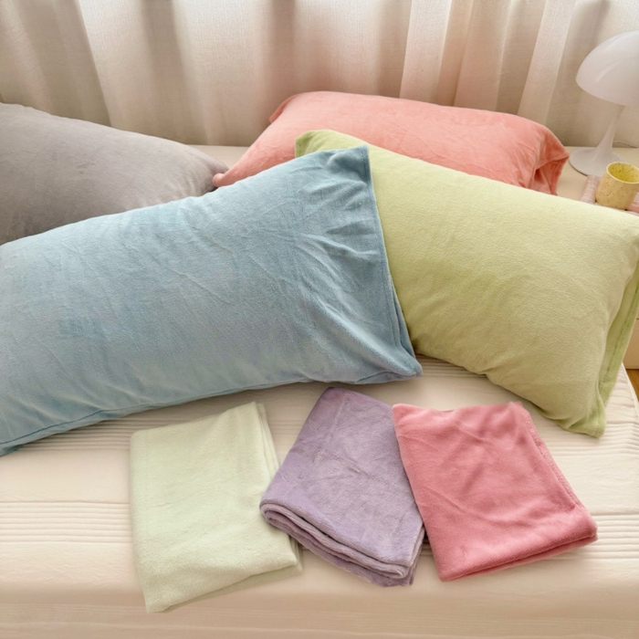 91家纺网 家纺一手货源 找家纺 禧缘家纺（原梦想家）2025新款牛奶绒纯色印花双开口枕套 粉色