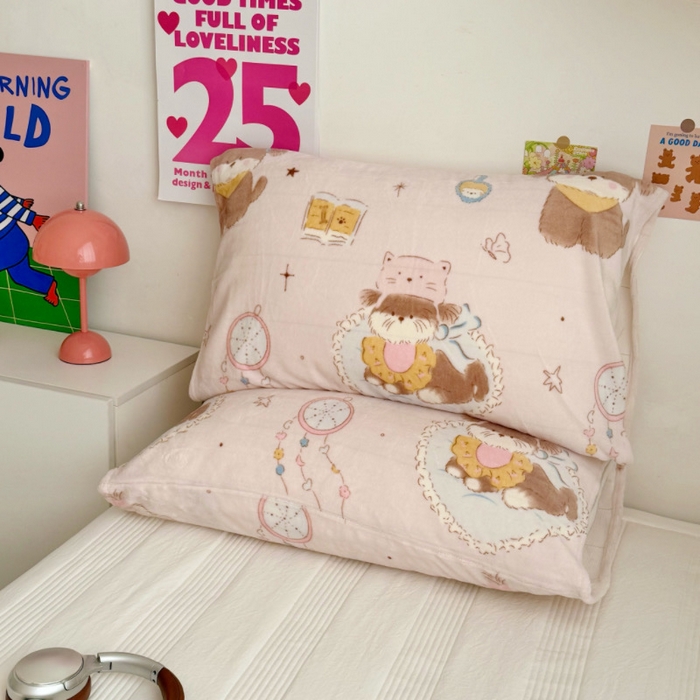 91家纺网 家纺一手货源 找家纺 禧缘家纺（原梦想家）2025新款牛奶绒纯色印花双开口枕套 哈尼宝贝