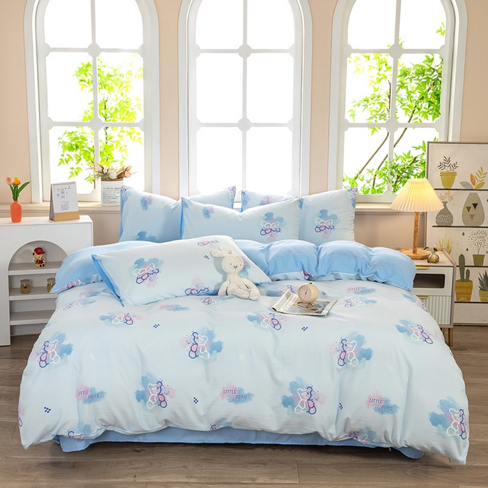 91家纺网 家纺一手货源 找家纺 梓依家纺 2025新款水洗棉印花四件套单被套床上用品 幻彩小熊-蓝